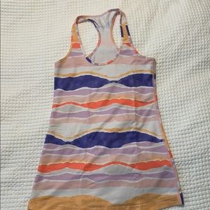 Lululemon tank